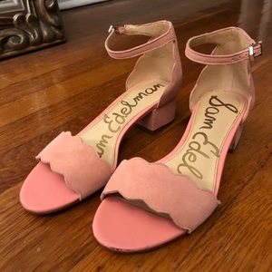 Sam Edelman Inara Scalloped Block Heel Sandal